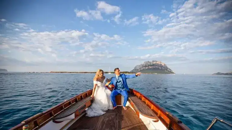 Besondere Veranstaltungen – Hochzeit auf dem Boot – Porto San Paolo